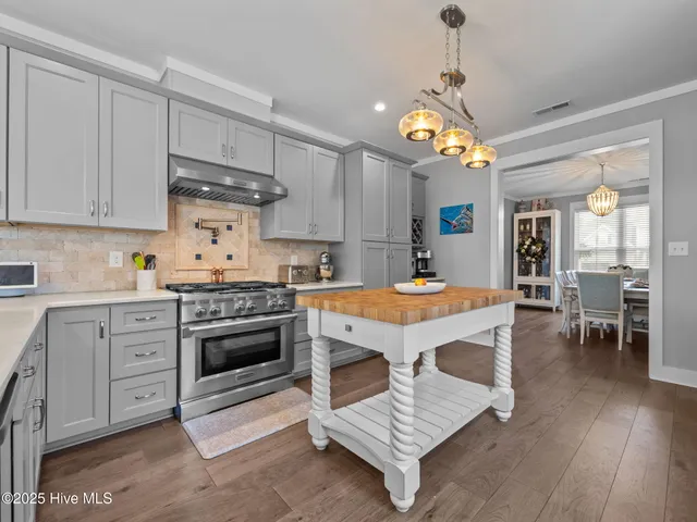 $828,000 | 2411 Marsh Tern Lane, Morehead City, NC 28557