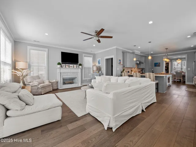 $828,000 | 2411 Marsh Tern Lane, Morehead City, NC 28557