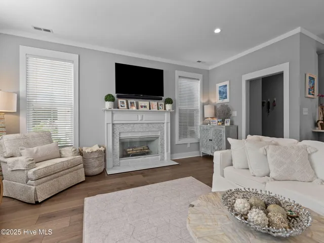 $828,000 | 2411 Marsh Tern Lane, Morehead City, NC 28557