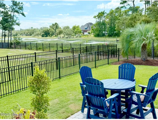 $828,000 | 2411 Marsh Tern Lane, Morehead City, NC 28557