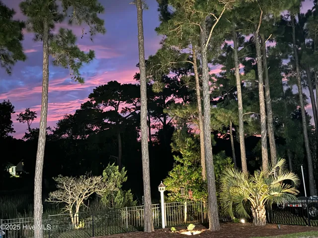 $828,000 | 2411 Marsh Tern Lane, Morehead City, NC 28557