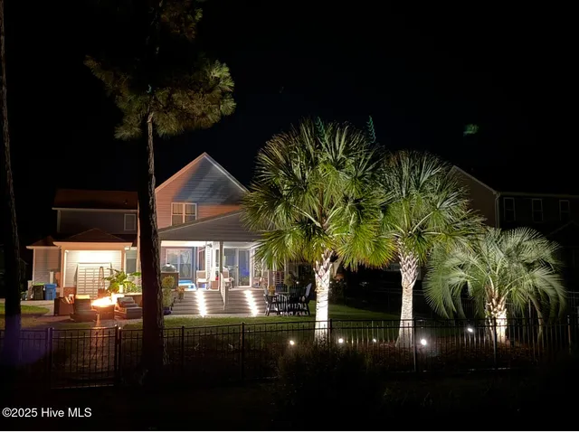 $828,000 | 2411 Marsh Tern Lane, Morehead City, NC 28557