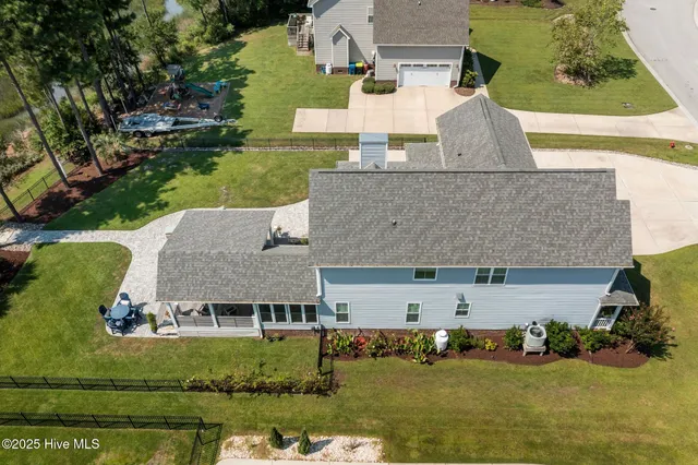 $828,000 | 2411 Marsh Tern Lane, Morehead City, NC 28557