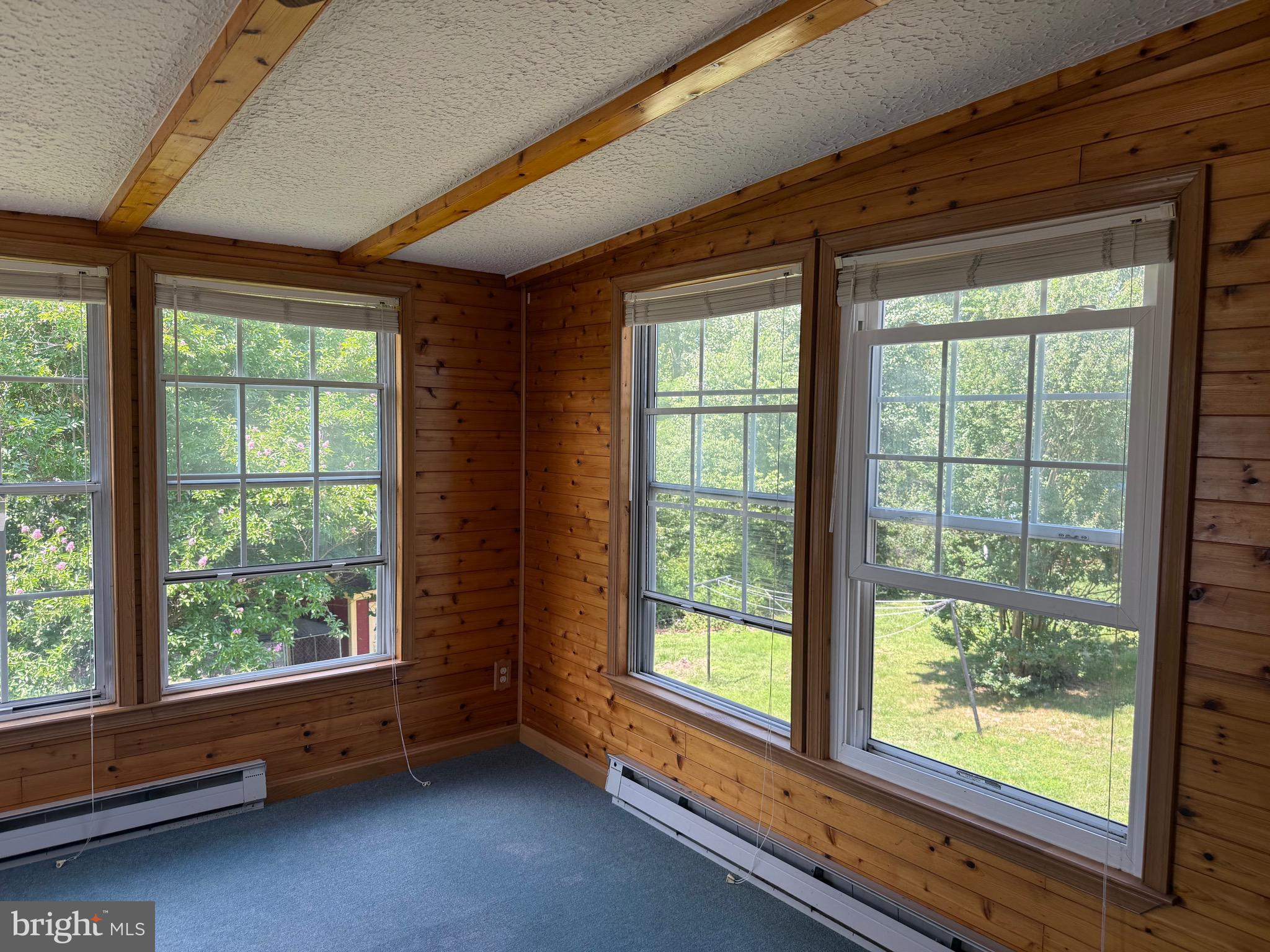 11724 Roosevelt Road Fredericksburg, VA 22407 - Photo 8 of 20 a room with large windows