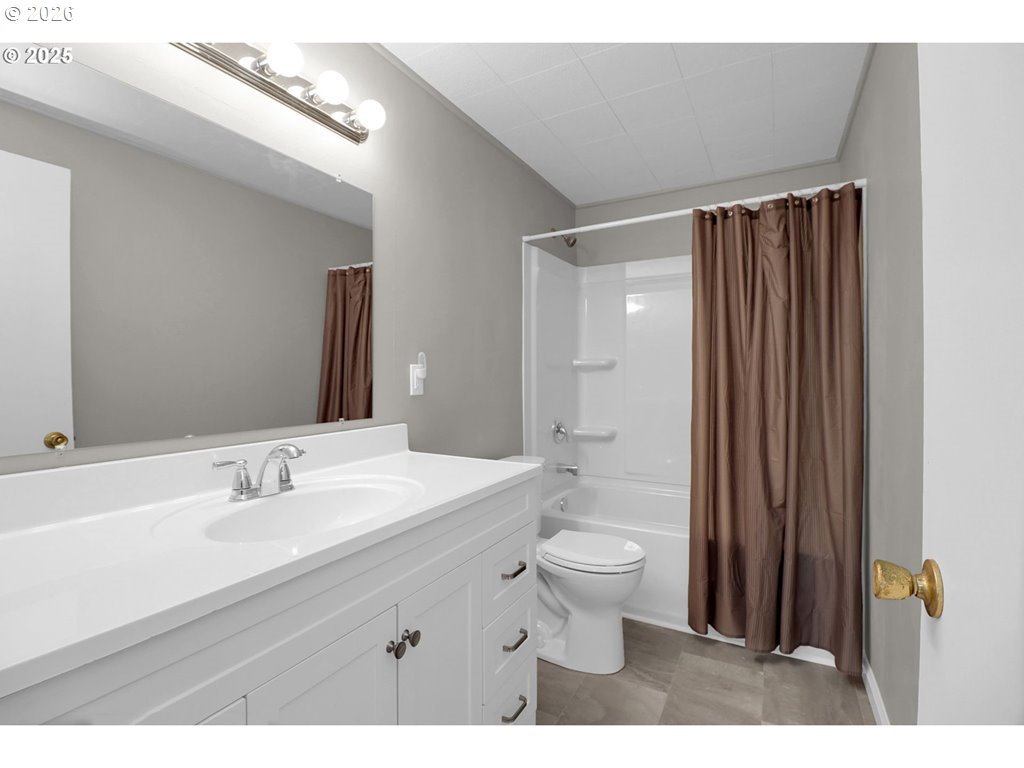 29652 Lusk Road Eugene, OR 97405 - Photo 33 of 36 Gallery Image 33