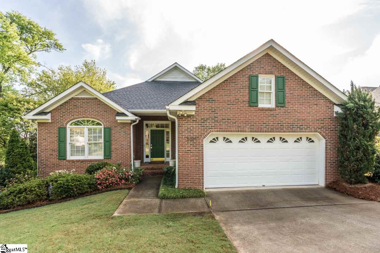 207 Woods Road Greer, SC 29650 - Photo 1 of 24 Gallery Image 1