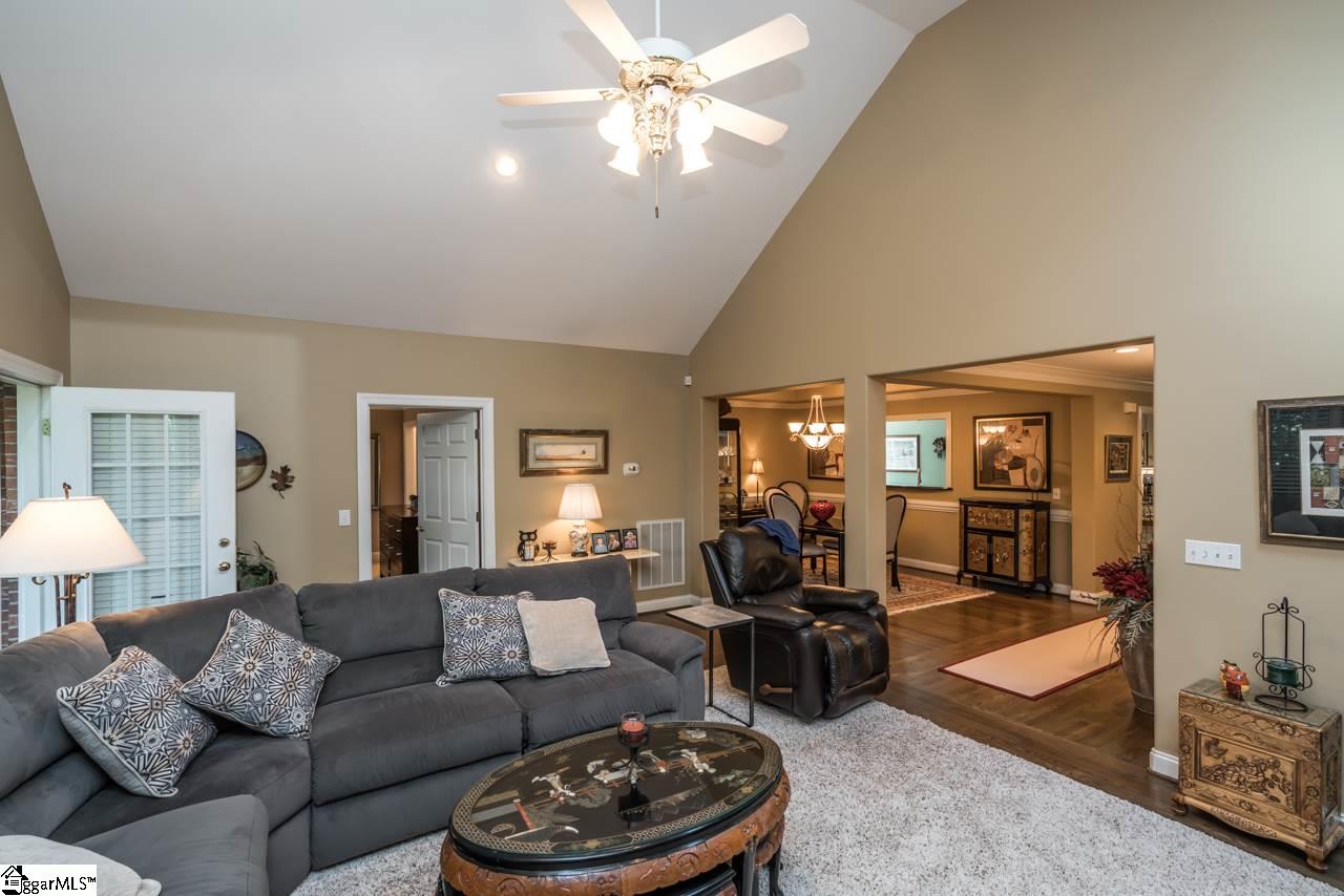 207 Woods Road Greer, SC 29650 - Photo 3 of 24 Gallery Image 3