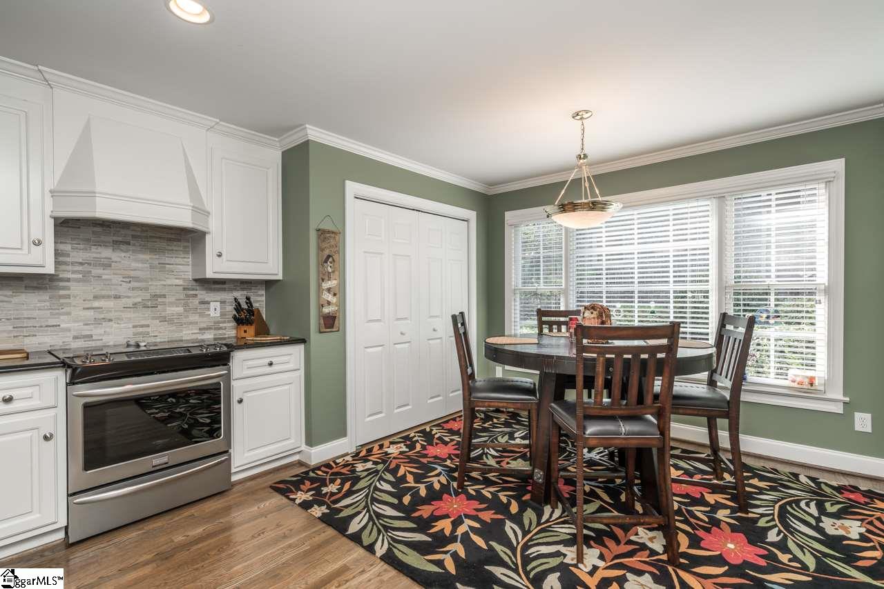 207 Woods Road Greer, SC 29650 - Photo 7 of 24 Gallery Image 7