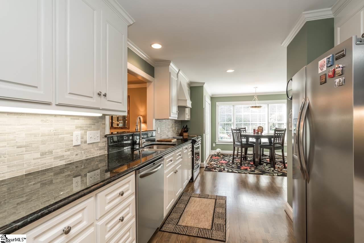 207 Woods Road Greer, SC 29650 - Photo 9 of 24 Gallery Image 9