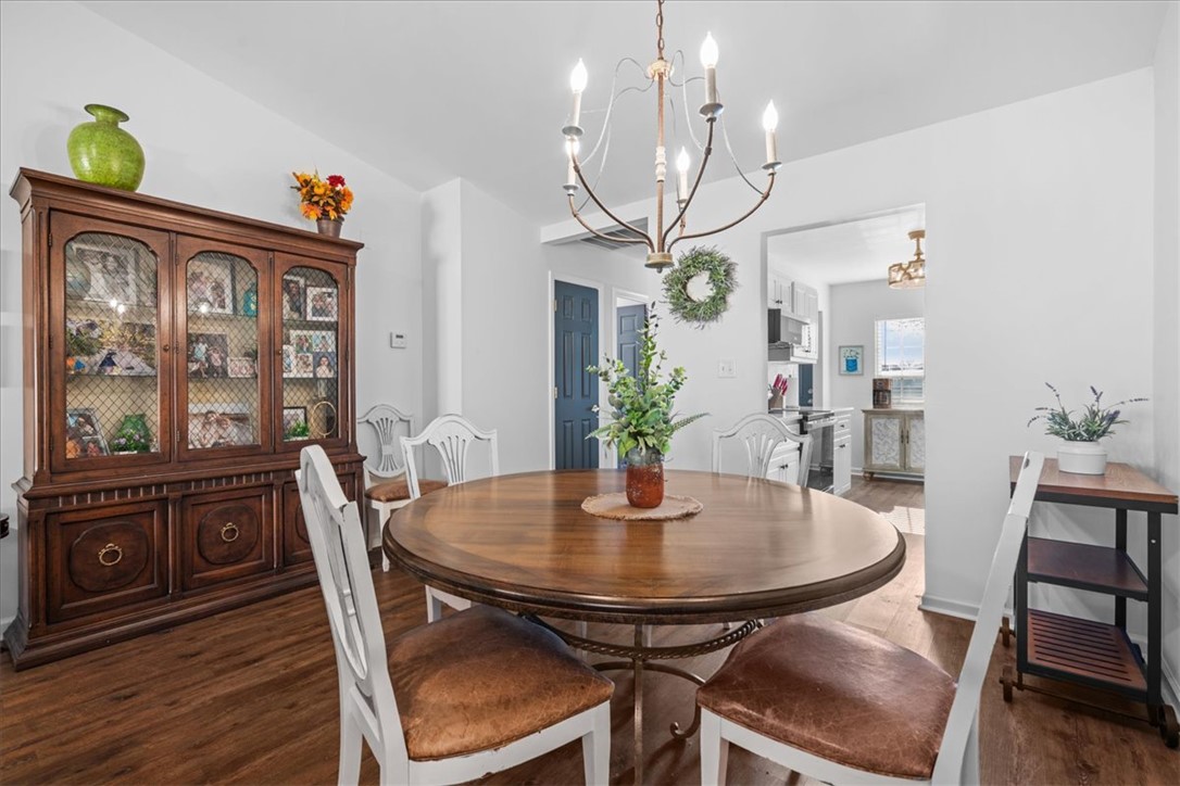 119 P-9-38 Anderson, SC 29625 - Photo 3 of 26 open to kitchen and great room