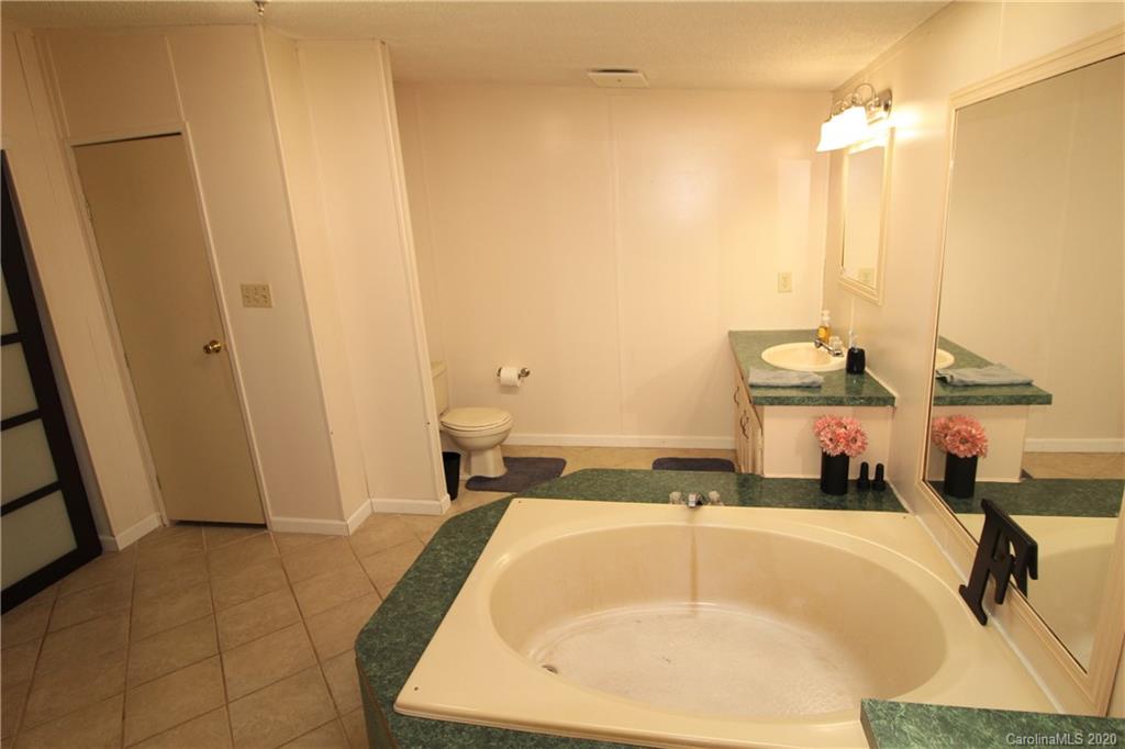 1495 Lloyd White Road Clover, SC 29710 - Photo 18 of 32