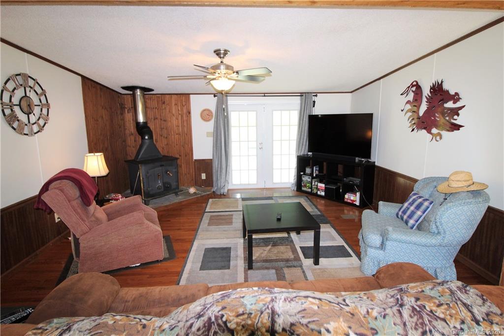 1495 Lloyd White Road Clover, SC 29710 - Photo 3 of 32