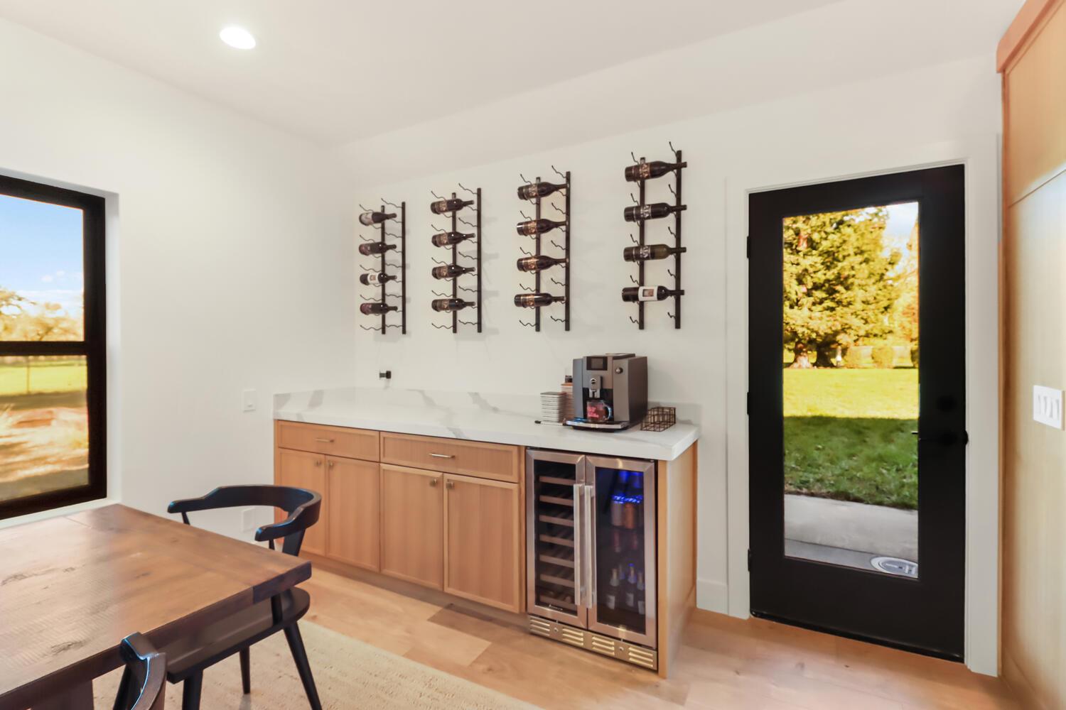 10412 Sheldon Road Elk Grove, CA 95624 - Photo 6 of 94