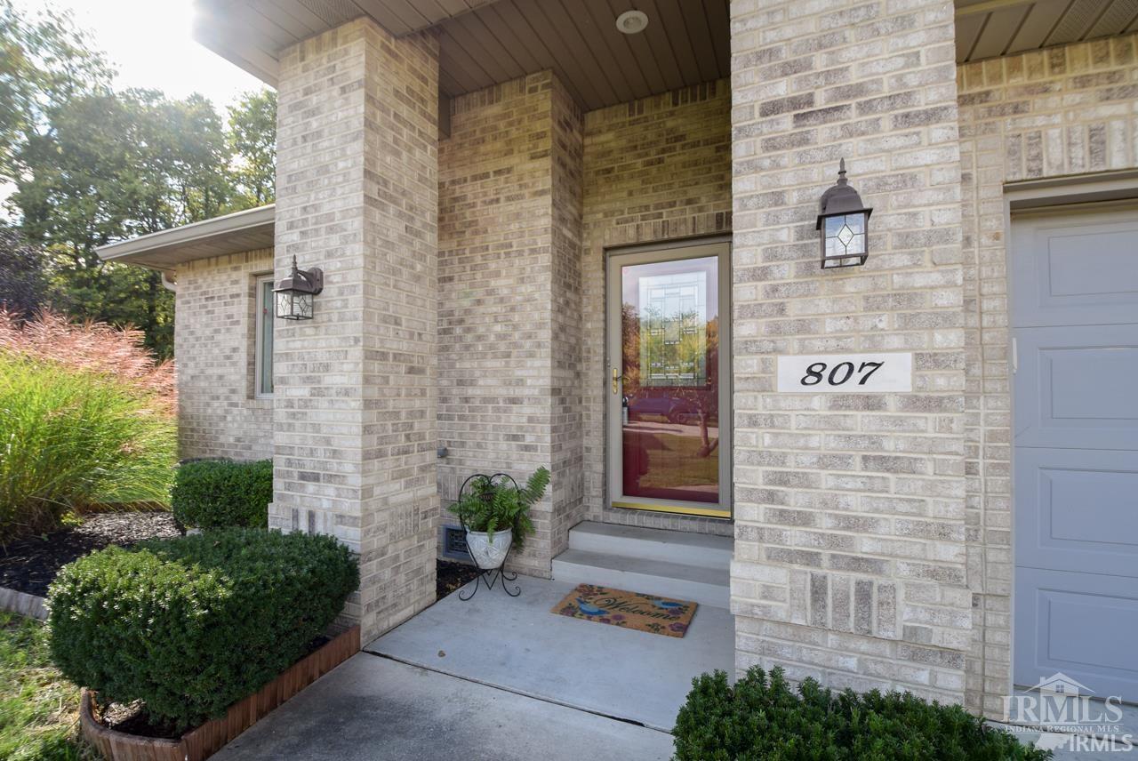 807 Silverwood Road Muncie, IN 47304 - Photo 3 of 30 Gallery Image 3