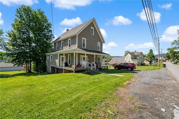 $160,000 | 109 East King Street, Smethport, PA 16749