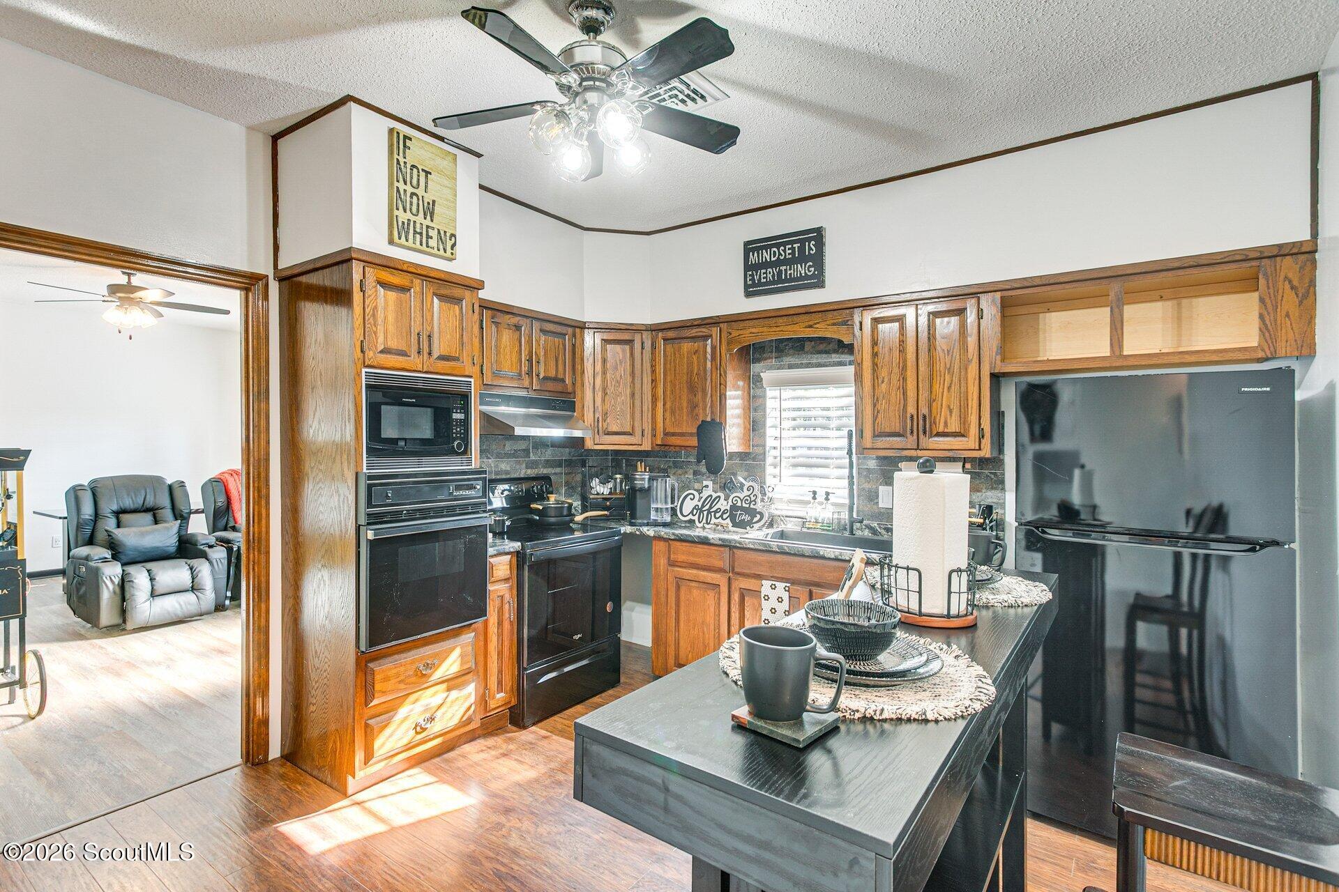 1503 Darling Avenue Waycross, GA 31501 - Photo 6 of 9 a0FPl00000W9tinMAB