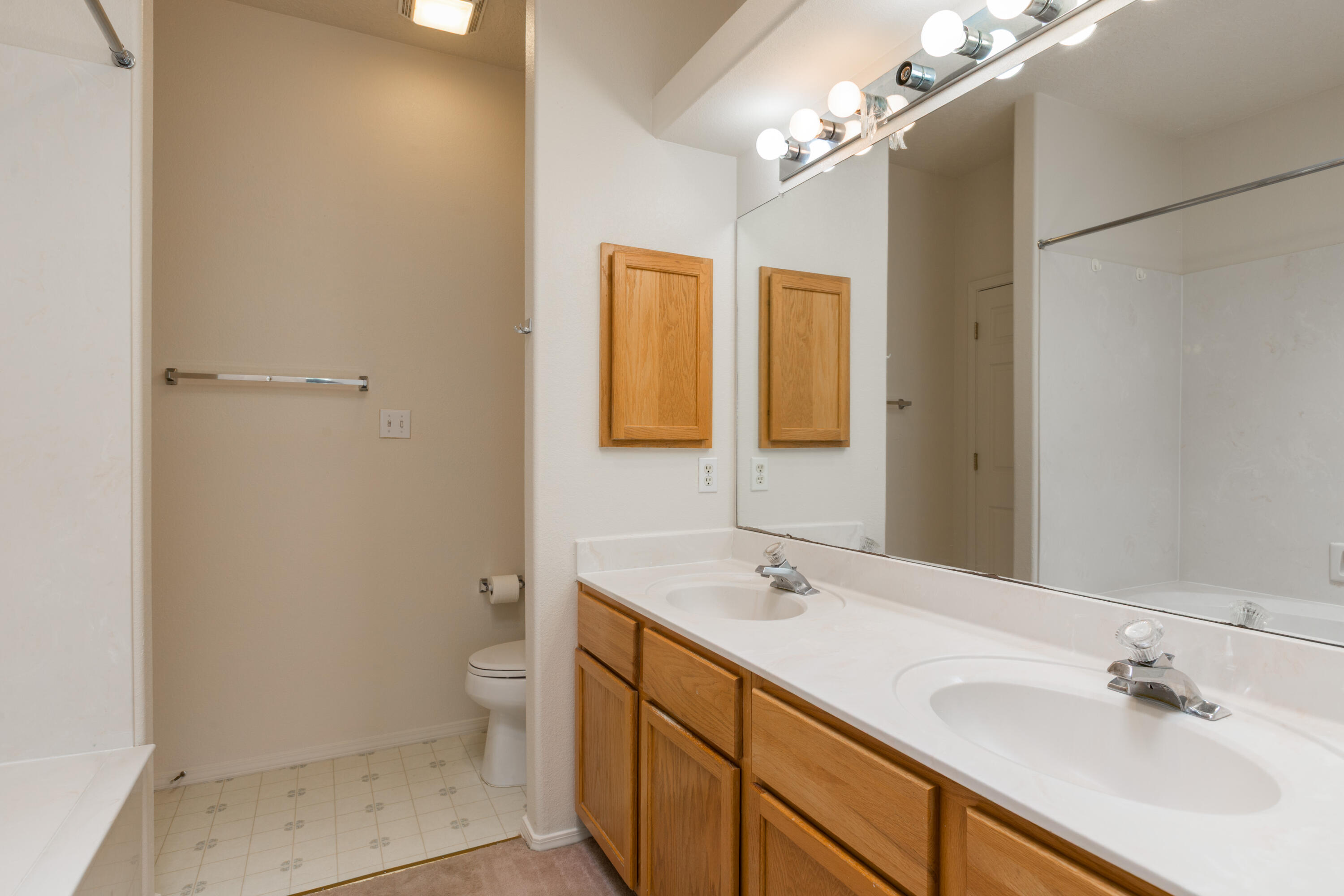 635 Reeves Place Southwest Los Lunas, NM 87031 - Photo 15 of 22 Gallery Image 15
