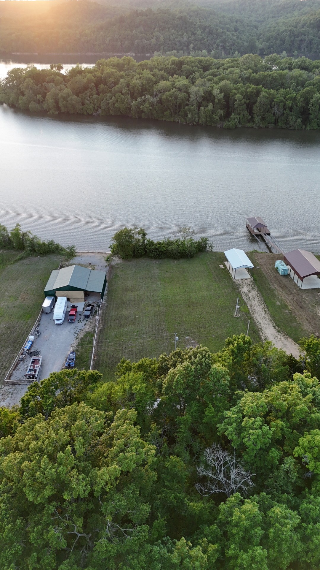 2825 Hardin Bottom River Road Clifton, TN 38425 - Photo 6 of 15