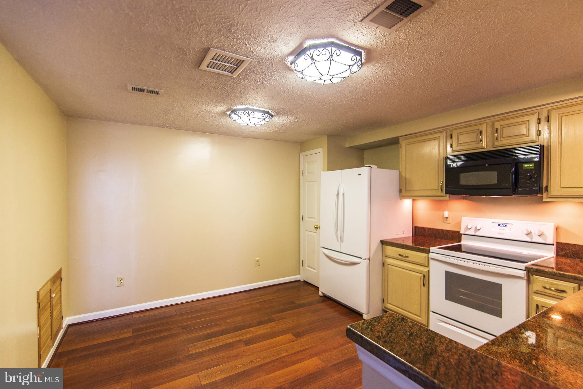 593 Cascade Way Frederick, MD 21703 - Photo 15 of 24 table space!