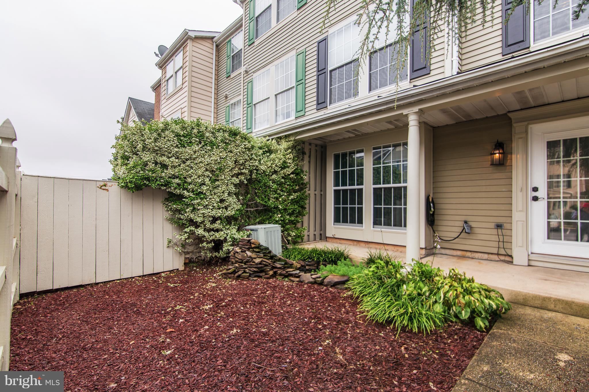 593 Cascade Way Frederick, MD 21703 - Photo 3 of 24 covered front porch