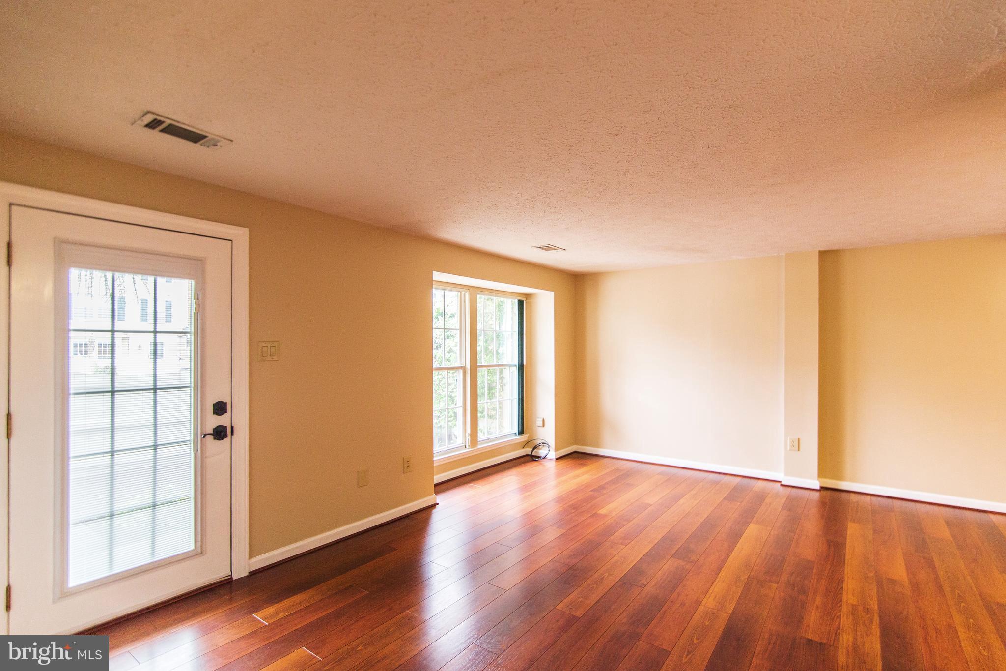 593 Cascade Way Frederick, MD 21703 - Photo 9 of 24 light filled home
