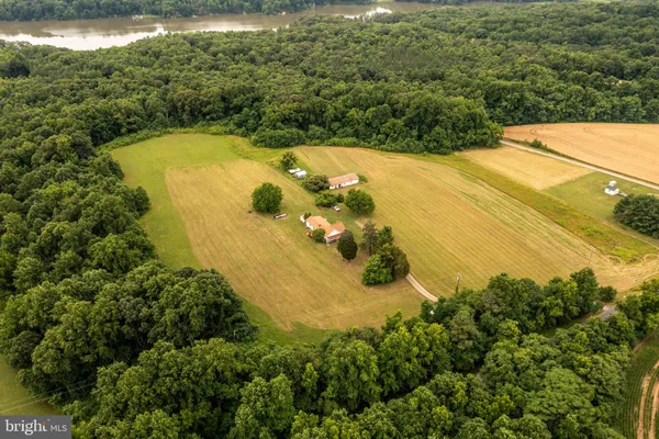 $799,000 | 5050 Zacata Road, Montross, VA 22520