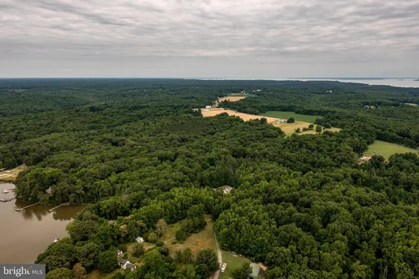 $799,000 | 5050 Zacata Road, Montross, VA 22520