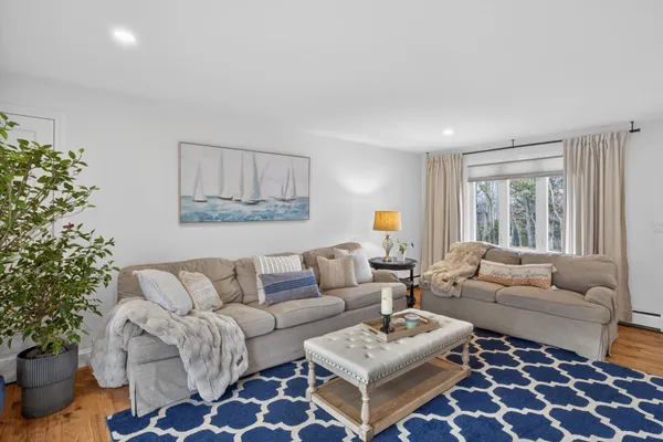 $899,000 | 24 Surrey Lane, Sandwich, MA 02563