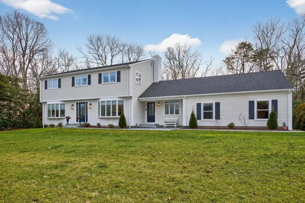 $899,000 | 24 Surrey Lane, Sandwich, MA 02563