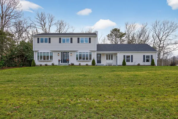 $899,000 | 24 Surrey Lane, Sandwich, MA 02563