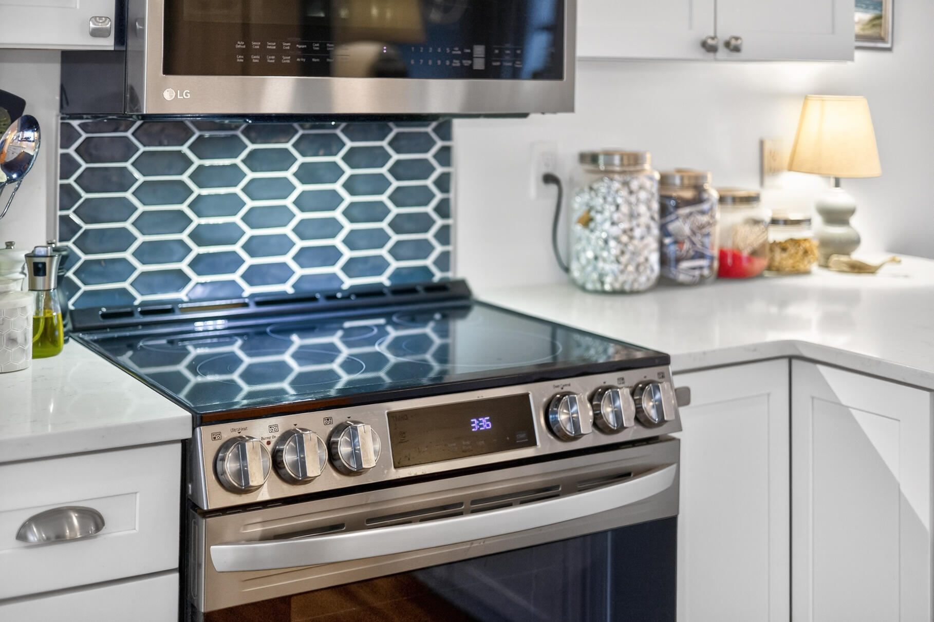 24 Surrey Lane Sandwich, MA 02563 - Photo 7 of 61 PF0A4906