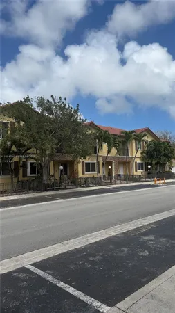 $2,500 | 11240 Southwest 230th Terrace, Unit 11240, Miami, FL 33170