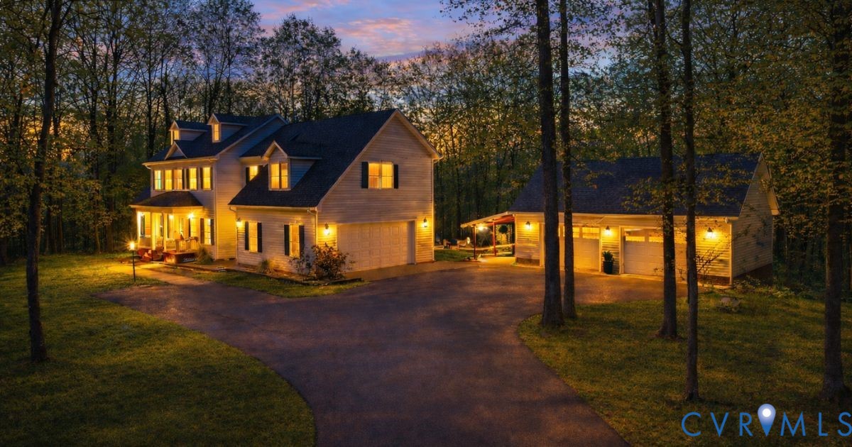4308 A Three Bridge Road Powhatan, VA 23139 - Photo 4 of 76 SCROLL NO FURTHER! THIS IS THE ONE YOU HAVE BEEN S