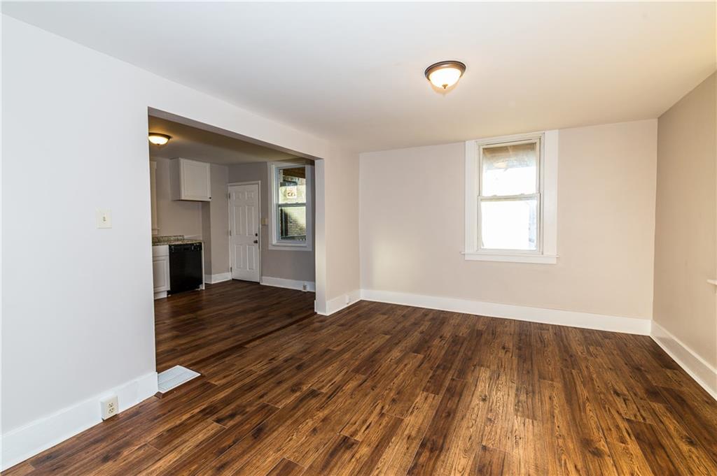 631 Beaver Road Ambridge, PA 15003 - Photo 20 of 25 2nd photo of dinning area