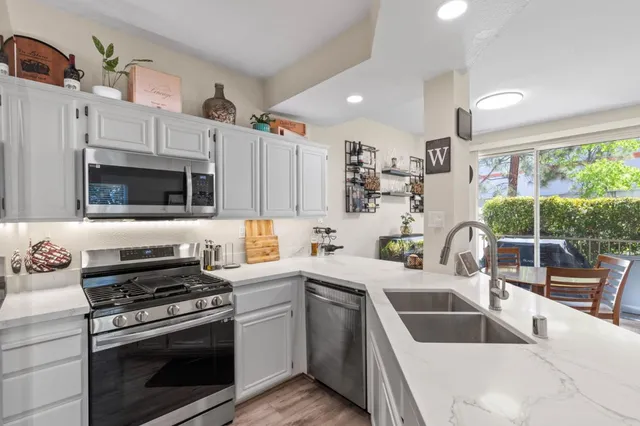 $879,000 | 3337 Midtown Place, San Jose, CA 95136