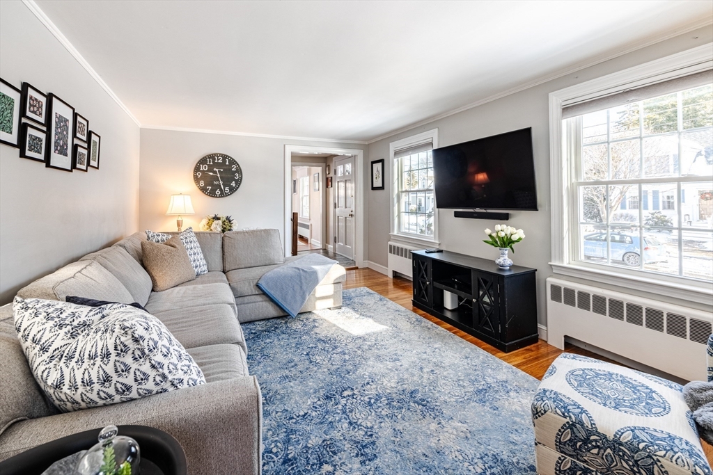 18 Wentworth Road Reading, MA 01867 - Photo 13 of 42 Gallery Image 13