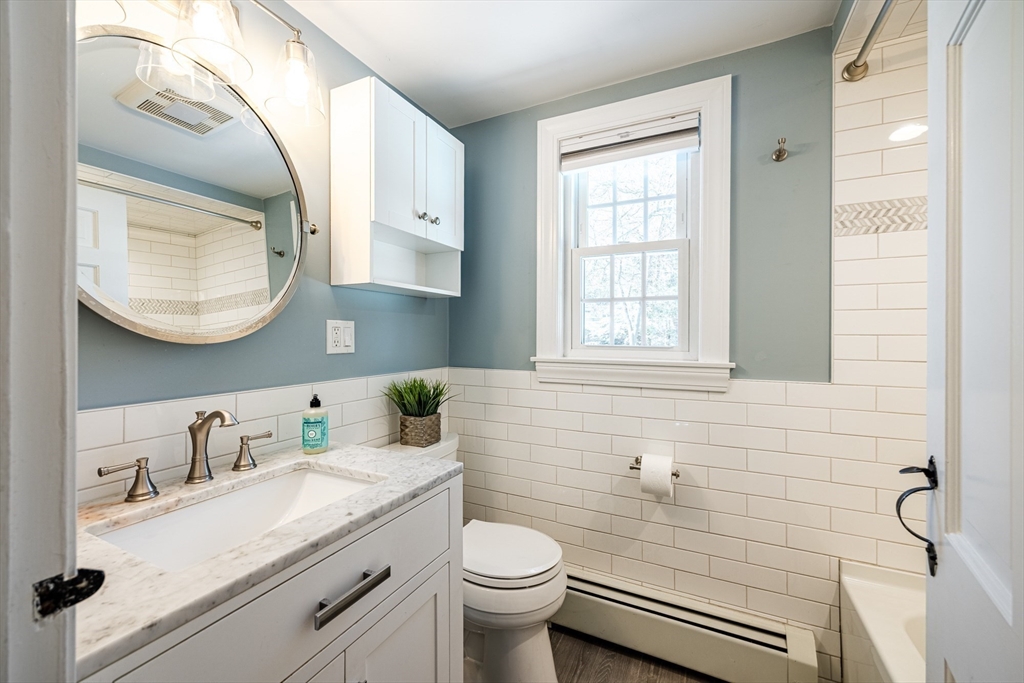 18 Wentworth Road Reading, MA 01867 - Photo 16 of 42 Gallery Image 16