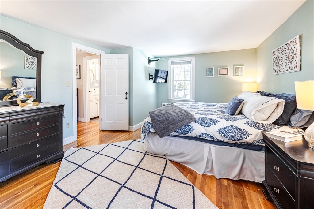 18 Wentworth Road Reading, MA 01867 - Photo 18 of 42 Gallery Image 18