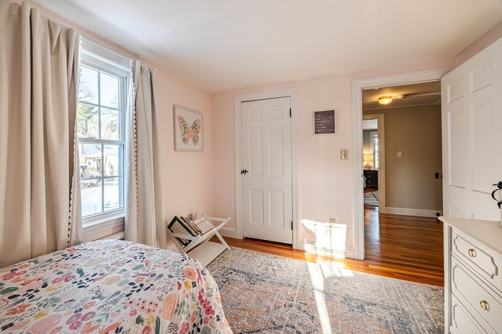 18 Wentworth Road Reading, MA 01867 - Photo 36 of 42 Gallery Image 36