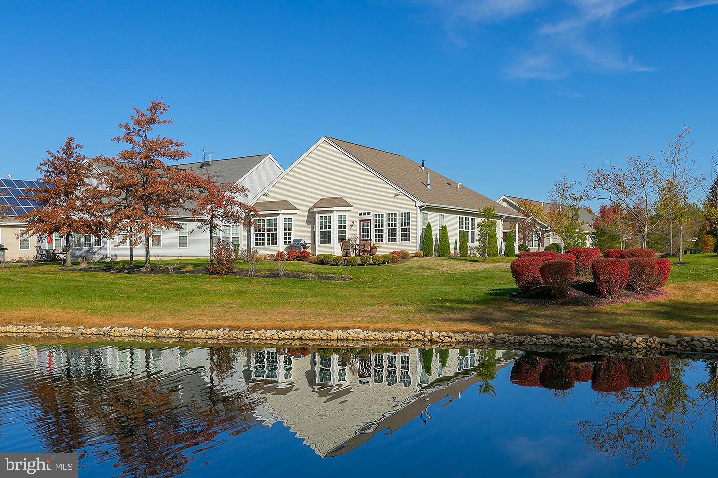 32 Danbury Road Swedesboro, NJ 08085 - Photo 2 of 32