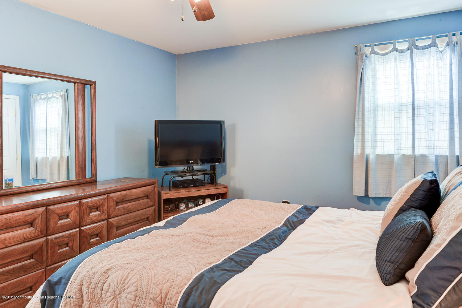 417 Pine Street Union Beach, NJ 07735 - Photo 12 of 20 Master Bedroom