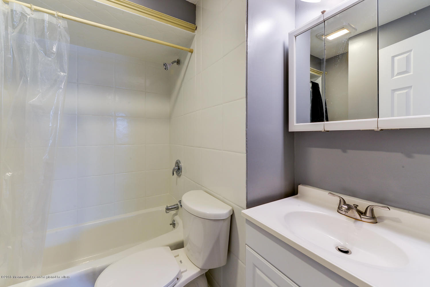 417 Pine Street Union Beach, NJ 07735 - Photo 16 of 20 Bathroom 2