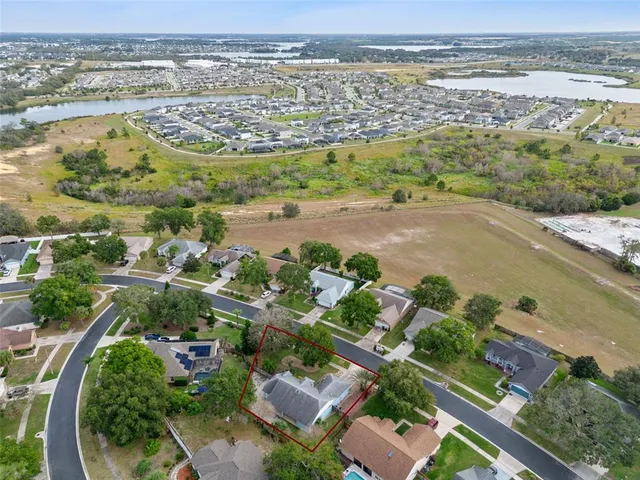 $445,000 | 2716 Cedaridge Circle, Clermont, FL 34711