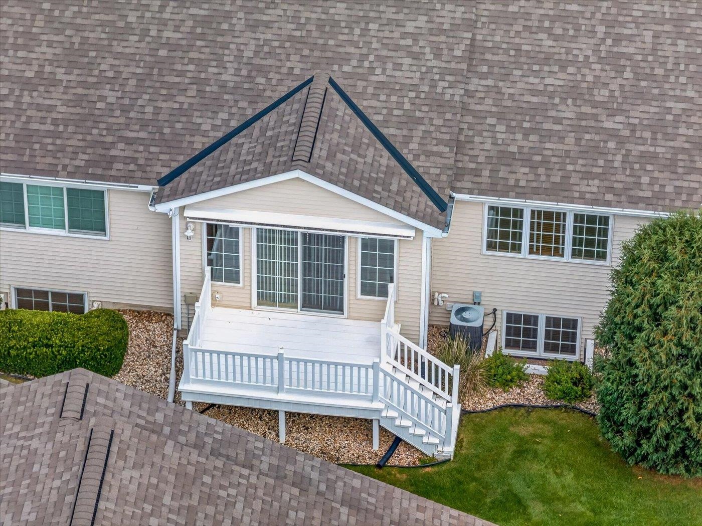 622 Springbrook Circle, Unit 43 DeForest, WI 53532 - Photo 4 of 82 Gallery Image 4