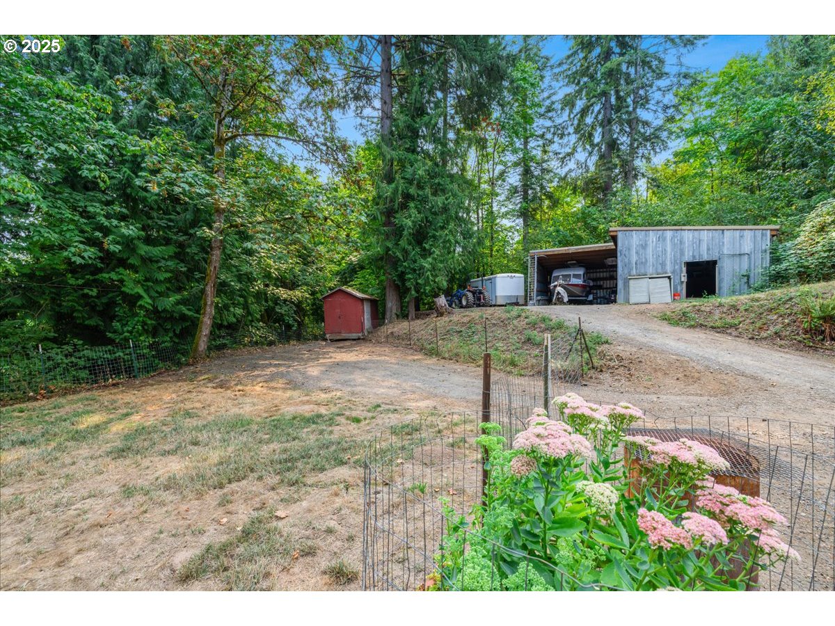 19636 South Ridge Road Oregon City, OR 97045 - Photo 41 of 48 Gallery Image 41