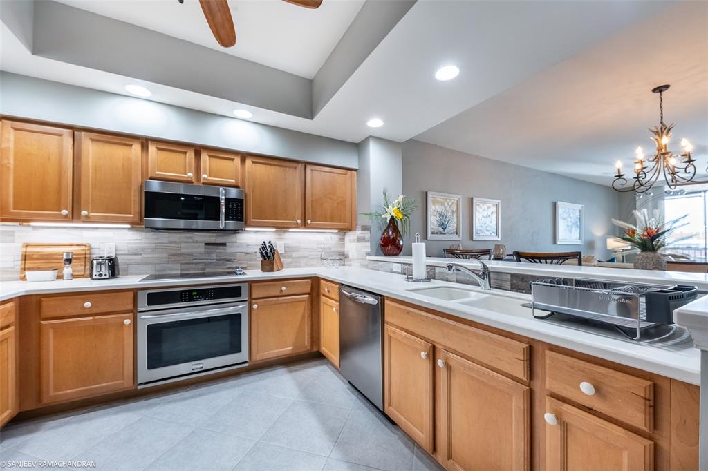 3313 Sunset Key Circle, Unit 402 Punta Gorda, FL 33955 - Photo 13 of 59