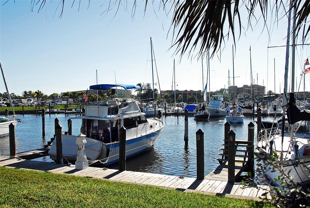 3313 Sunset Key Circle, Unit 402 Punta Gorda, FL 33955 - Photo 48 of 59