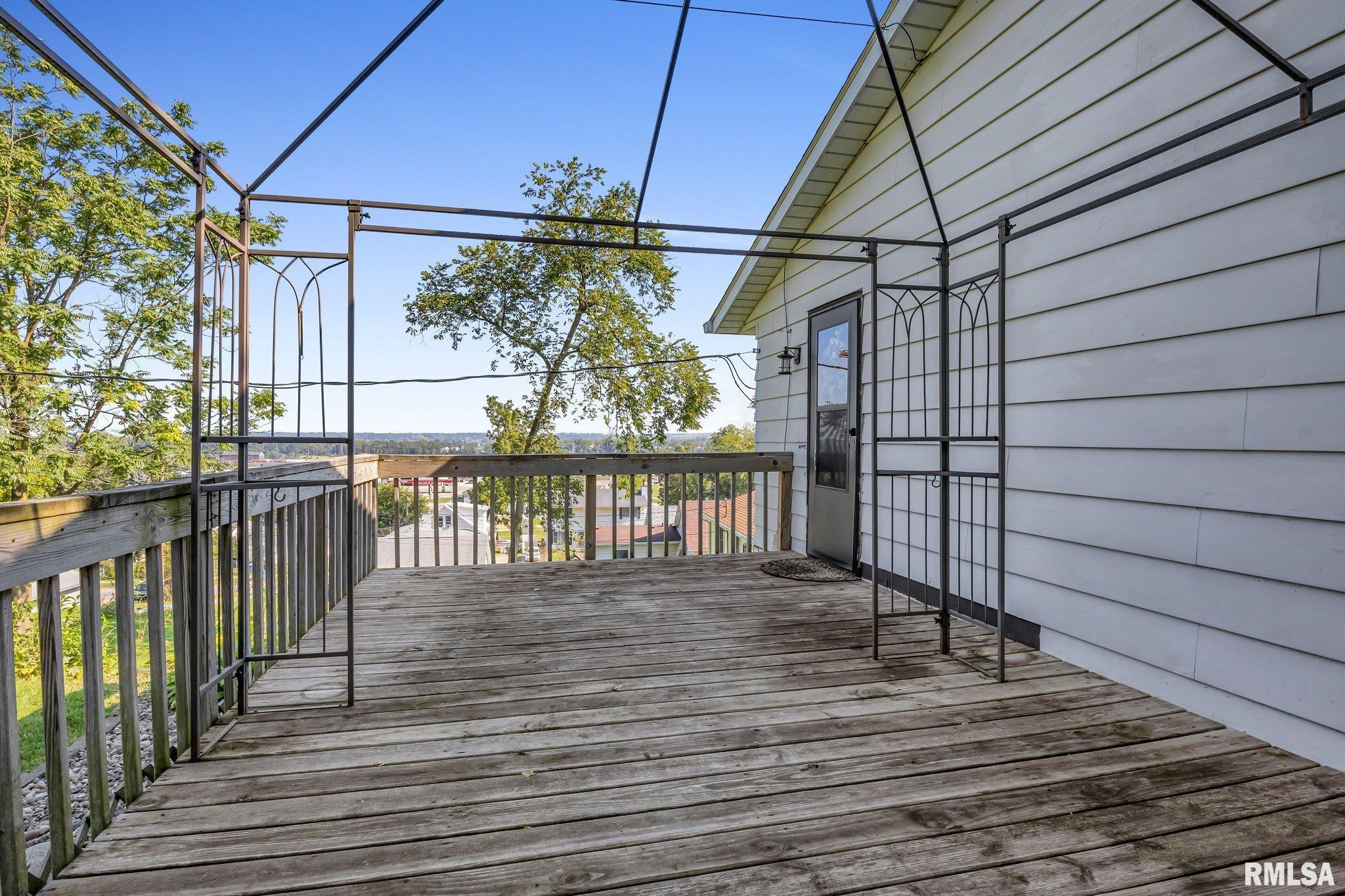 218 17th Street Silvis, IL 61282 - Photo 18 of 19