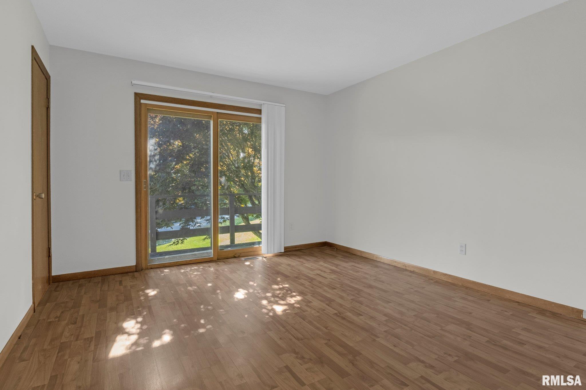 218 17th Street Silvis, IL 61282 - Photo 7 of 19