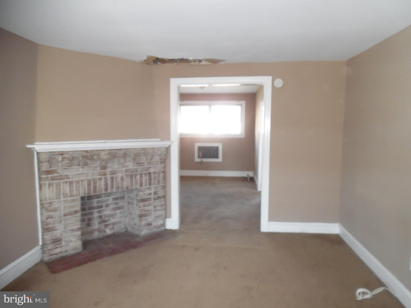 7131 Radbourne Road Upper Darby, PA 19082 - Photo 2 of 12